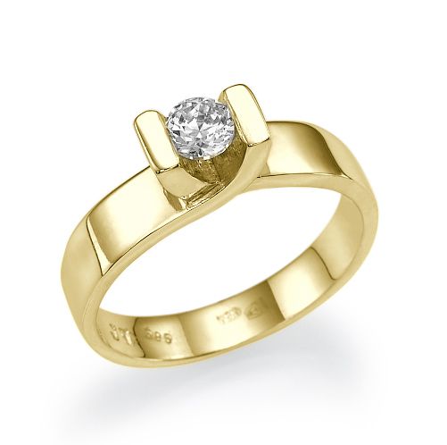 טבעת אירוסין זהב צהוב סוליטייר "מריה" 0.31 קראט בעיצוב המדגיש את היהלום