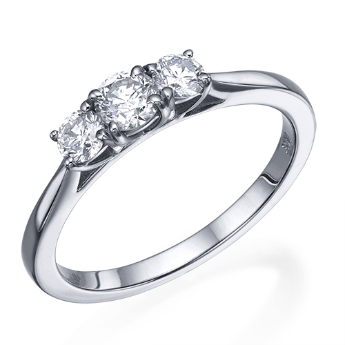 טבעת 3 יהלומים 0.50 קראט בעיצוב עדין