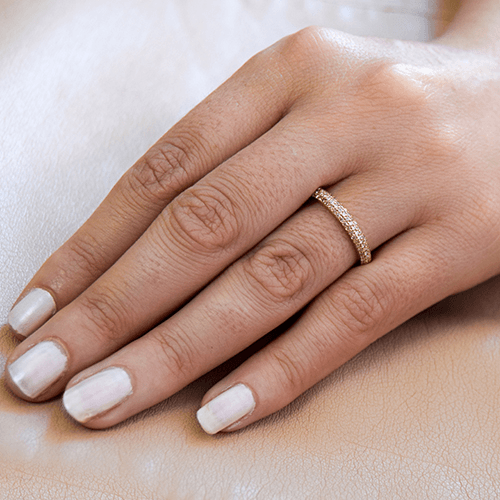 טבעת אירוסין זהב לבן "פאריס" 0.60 קראט בשיבוץ פאווה