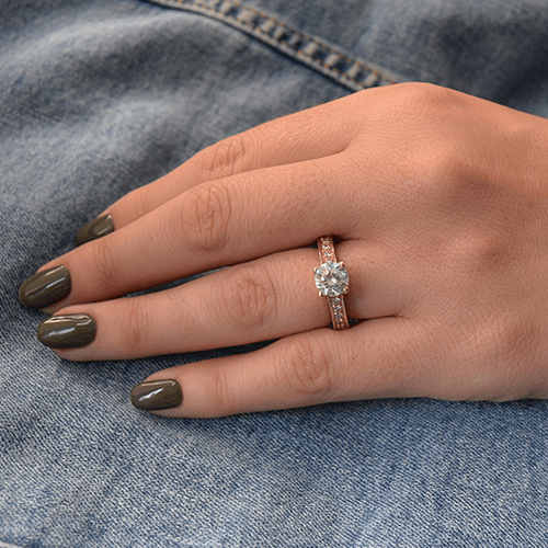 טבעת יהלומים מזהב לבן "מרסי" 1.51 קראט