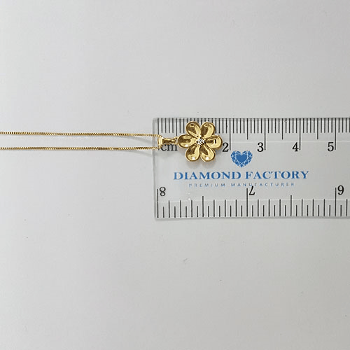 תליון יהלום סוליטר בצורת פרח עם שרשרת זהב