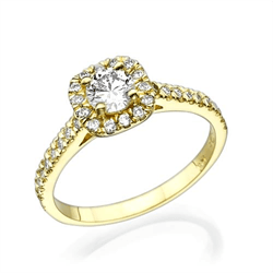 טבעת זהב צהוב "אלה" 0.71 קראט בשיבוץ יהלום בעיצוב קושיין